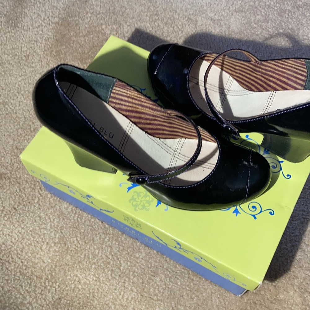Women Shoes